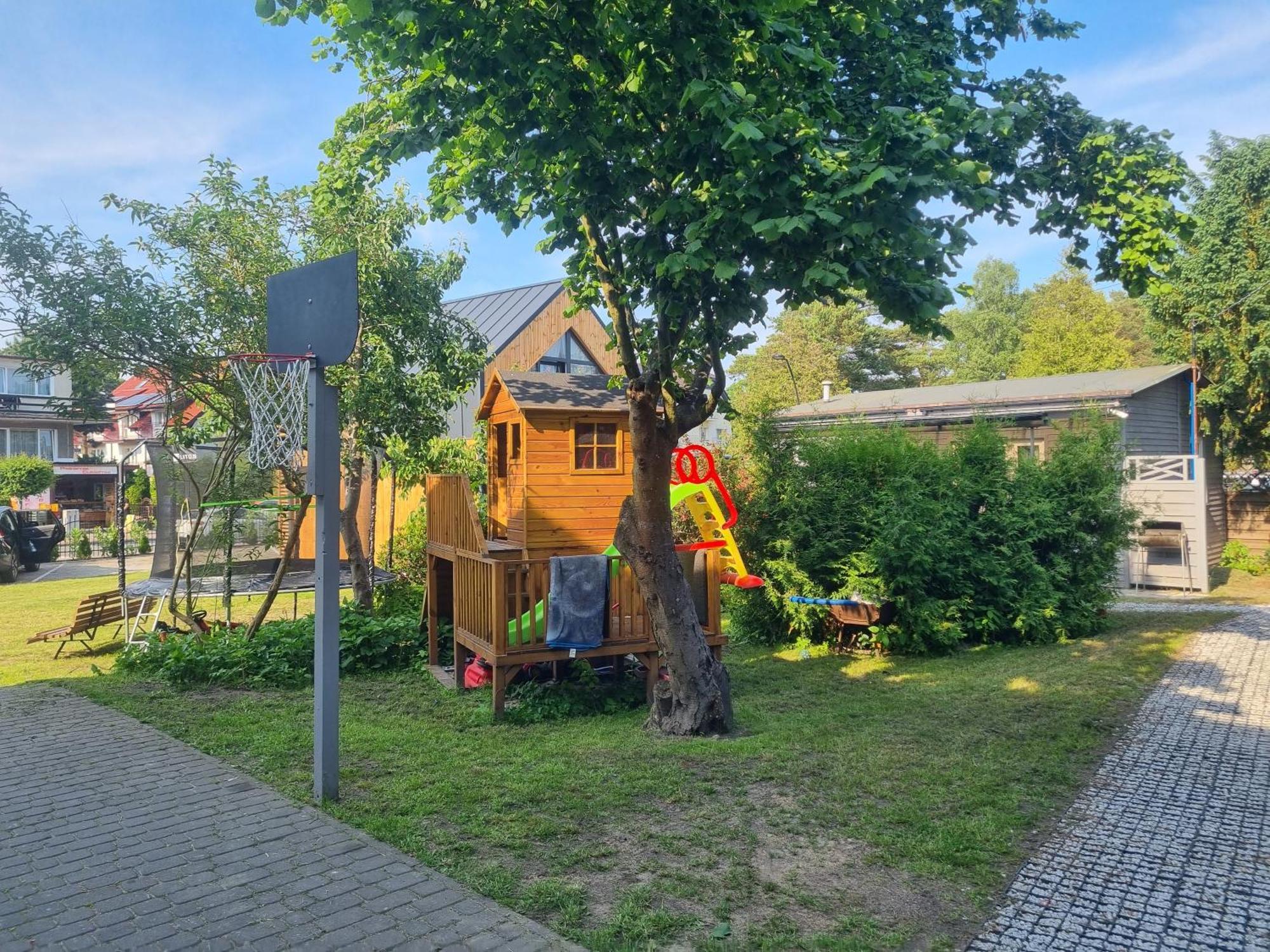 Holiday home Amber Barn - Bursztynowa Stodola - U Loni - W Zacisznym Centrum Nad Morzem Z Parkingiem
