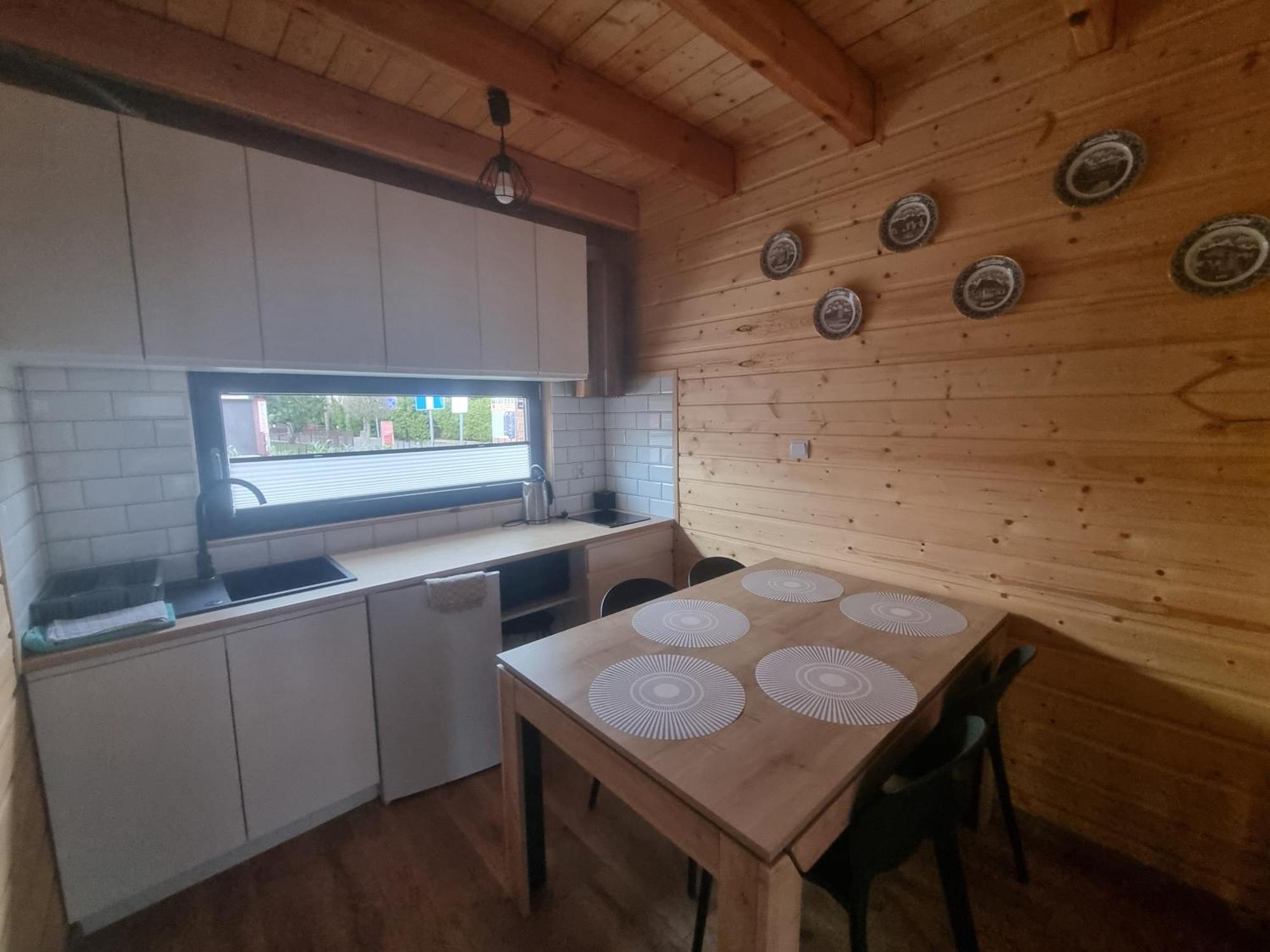 Amber Barn - Bursztynowa Stodola - U Loni - W Zacisznym Centrum Nad Morzem Z Parkingiem *